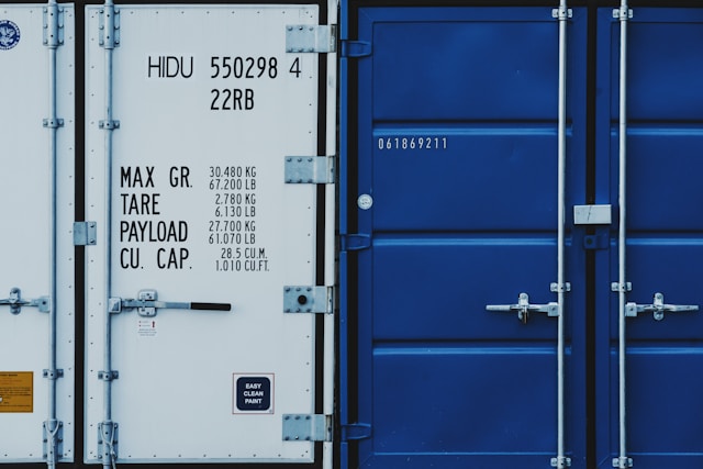 Container